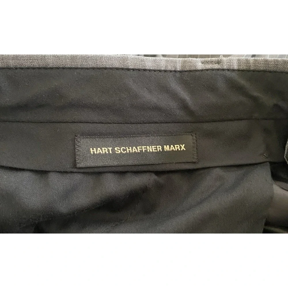 Hart Schaffner Marx Mens Grey Blue Pinstripe 2 pc Suit 44R Pleated Pants 38 x 25